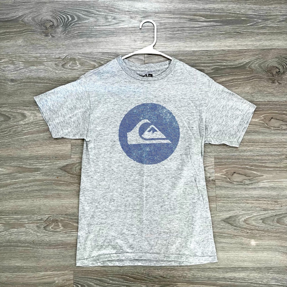 Quicksilver / Sm / T-Shirt / Gray / New Without Tags